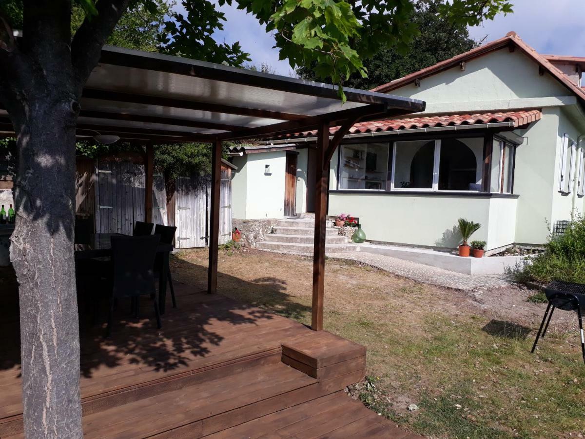 Maison Mitoyenne 68m², 2 Pieces + Veranda, Jardin 100m² Avec Pergola, Vue